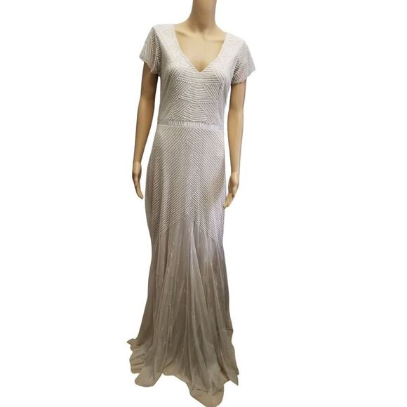WEDDING GOWN | ADRIANNA PAPELL Cream Beaded Short Sleeve Formal Sweeper Size 12 - Picture 1 of 6